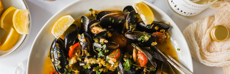 Mussels in White Wine Garlic Sauce